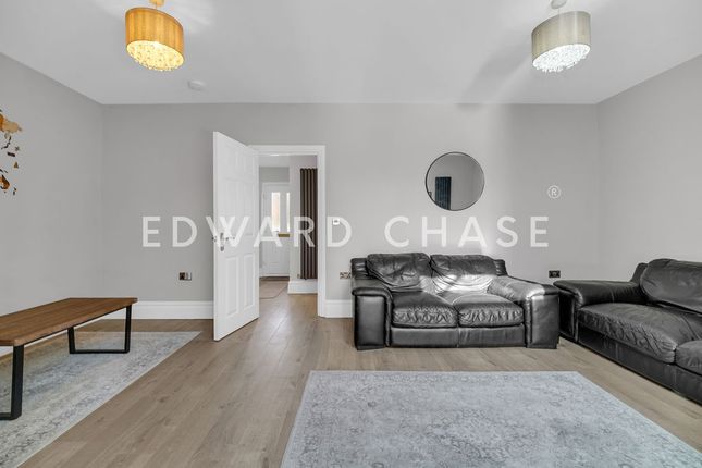 117, Mayesbrook Road, Ilford photo 3