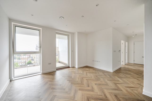 Flat 57, Braybrooke House, 41, Denmark Road, London photo 4