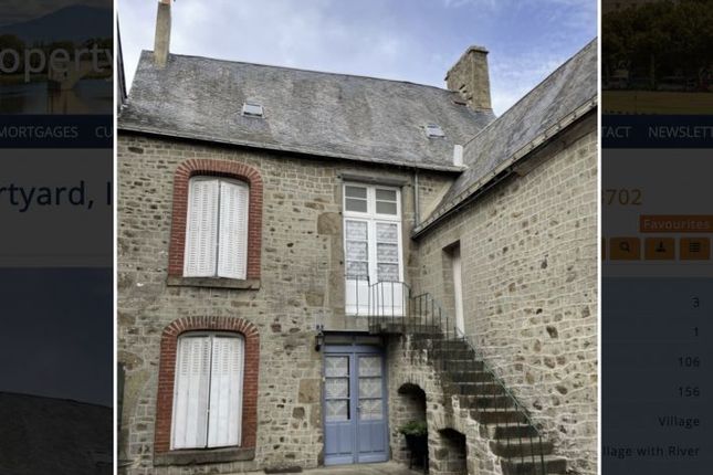 Cottage for sale in Ambrieres-Les-Vallees, Pays-De-La-Loire, 53300, France