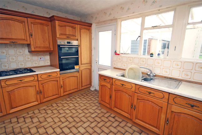 61, Ashley Lane, Lymington photo 4