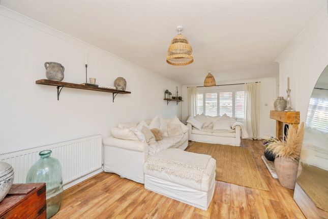 65, Wellfield Road, Burton-On-Trent photo 4
