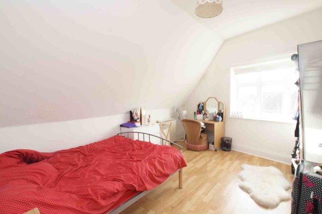 185a, High Street, Flat 2, London photo 5