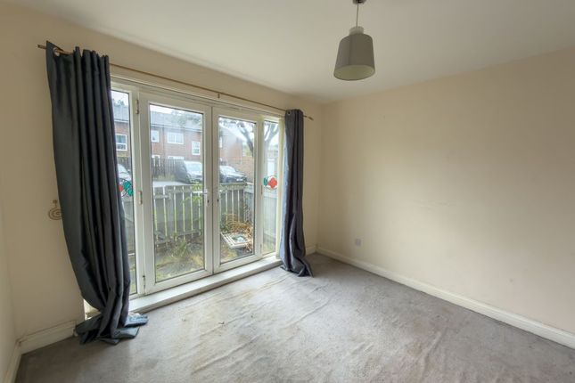 33 Hambledon Place, Peterlee photo 5