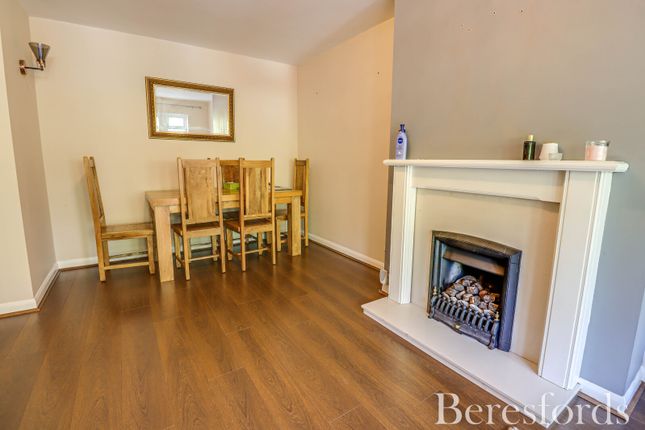63, Shevon Way, Essex photo 4