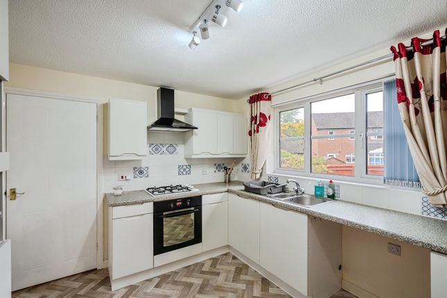 7, Frome Park, Hereford photo 4