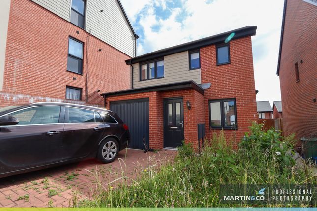 Thumbnail Detached house to rent in Rhodfa Hughes, St Edeyrns
