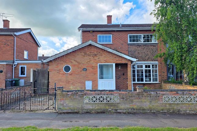 4-bed house on 22, Heather Gardens, Great Yarmouth, £185,000