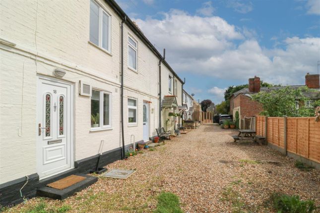 Thumbnail Terraced house for sale in Newmarket Road, Ashley, Newmarket