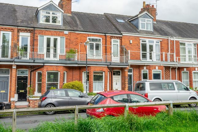 Thumbnail Terraced house for sale in Knavesmire Crescent, York