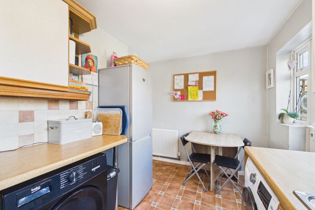 7, Garths End, York photo 3