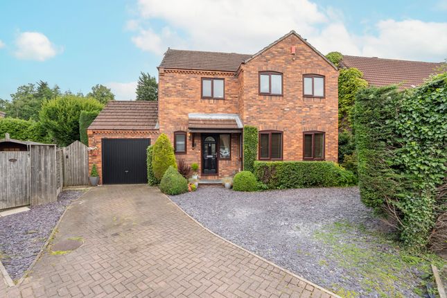 4-bed house on 9 Manor Farm Close, Goole, £400,000