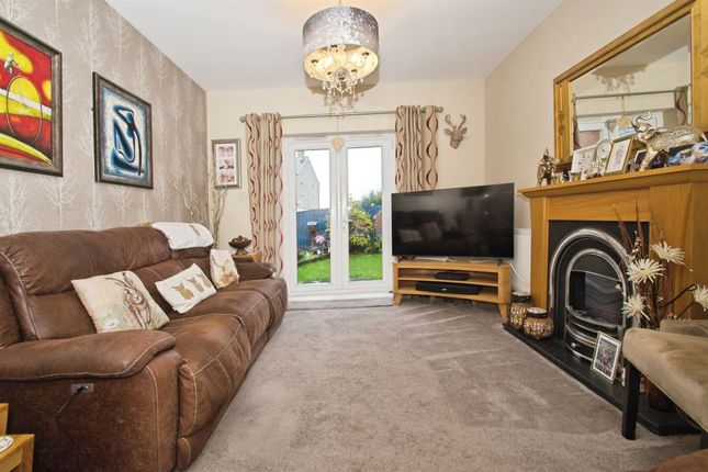 19, Llys Yr Onnen, BRIDGEND photo 3