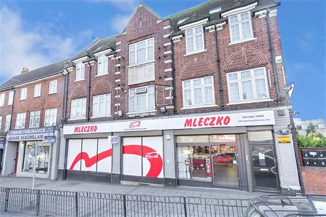 One Double Bedroom 3rd Floor Flat To Rent