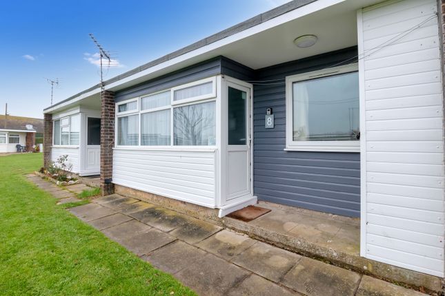 Thumbnail Terraced house for sale in Sundowner Holiday Park, Hemsby, Norfolk