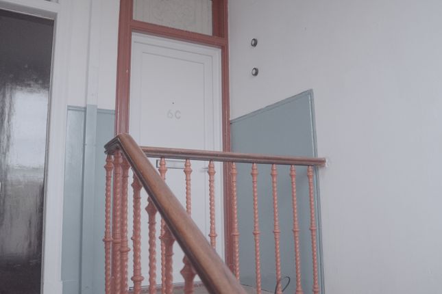 6C, Fullarton Street, Kilmarnock photo 3