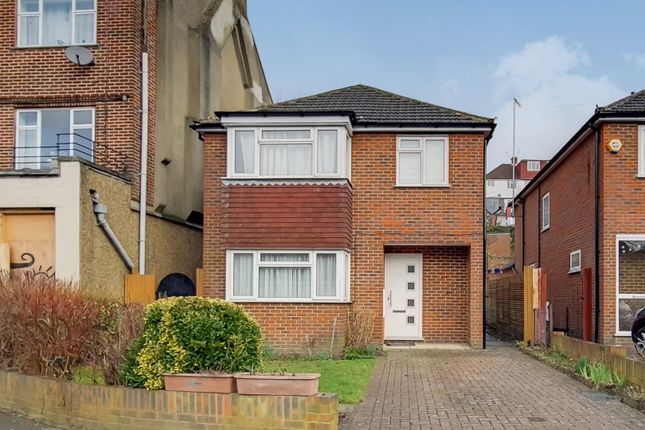 Thumbnail Property to rent in Mitchley Avenue, Sanderstead, South Croydon