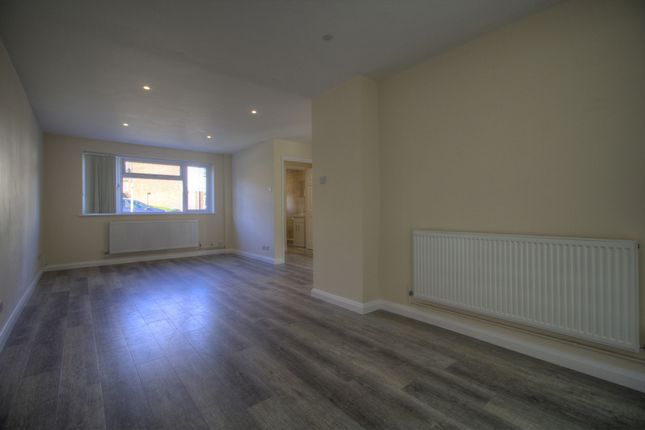 Bashford Way, Crawley photo 3