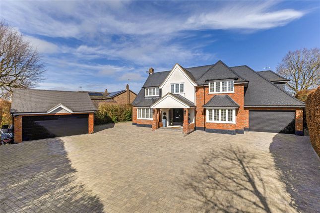 12, The Avenue, Bedfordshire photo 2