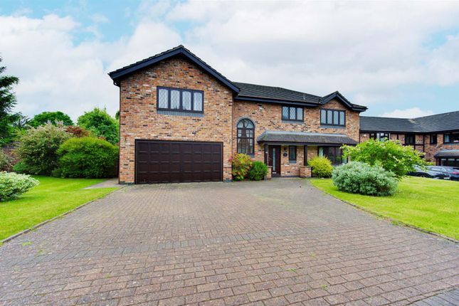 Thumbnail Detached house for sale in The Mount, Congleton, Cheshire