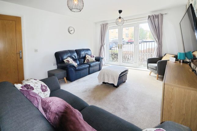105, Wyncliffe Gardens, Cardiff photo 3