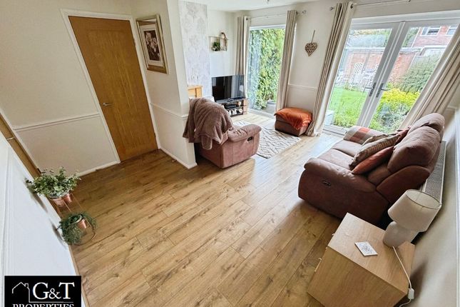 49 Balfour Road, Kingswinford photo 2