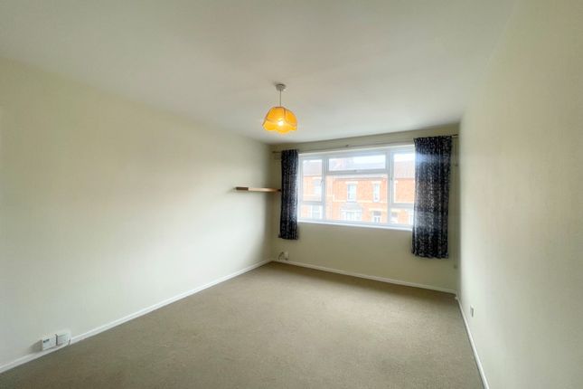 6A, Leamington Spa photo 3