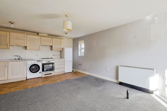 Flat 11, Jasmine House, 18, Braunston Close, Northampton photo 3