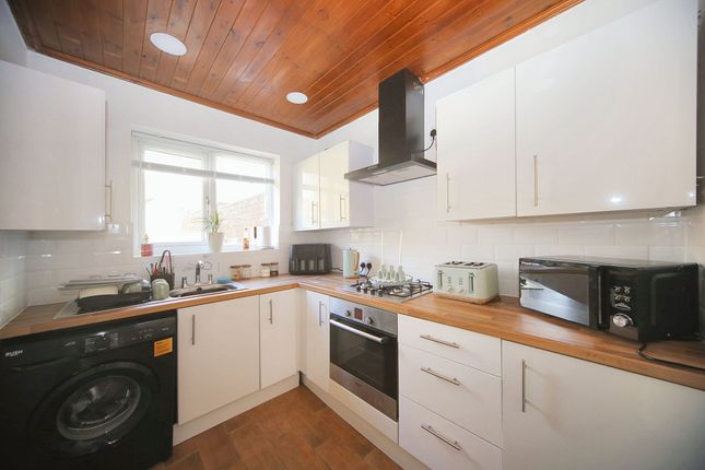 45 Neville Street, Wigan photo 3