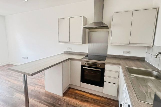 Flat 5, 15, Kingsway, Bedford photo 3