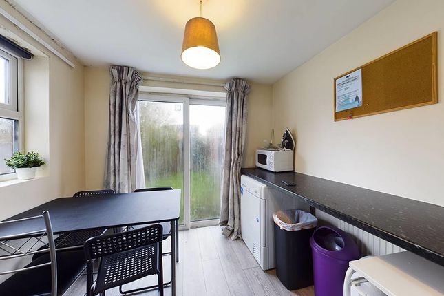37, Livingstone Road, Southampton photo 3