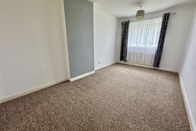 9 Flitwick Road, Bedford photo 3