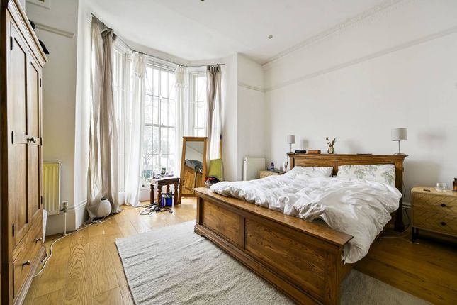 Thumbnail Flat for sale in Warwick Gardens, Kensington, London