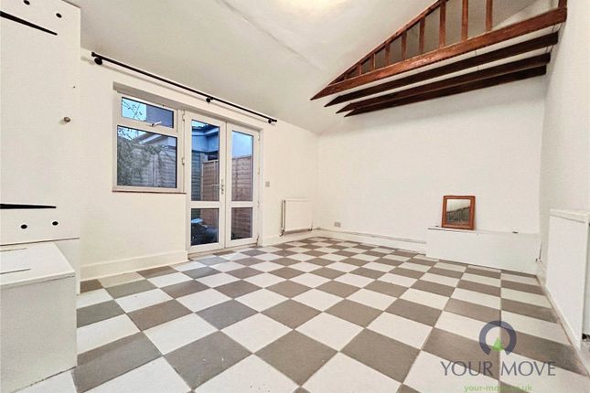 153B,, High Street, St. Albans photo 2