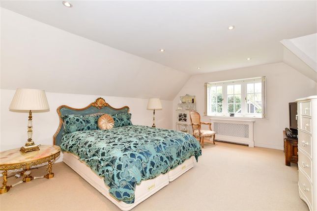 Mews house for sale in High Road, Chipstead, Surrey