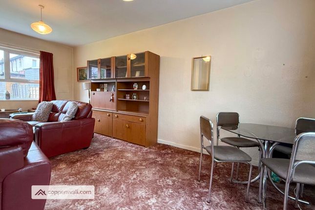60, Gladstone St, Bacup photo 4