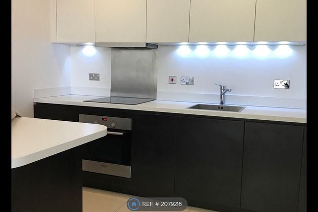 Thumbnail Flat to rent in Spitfire House, London
