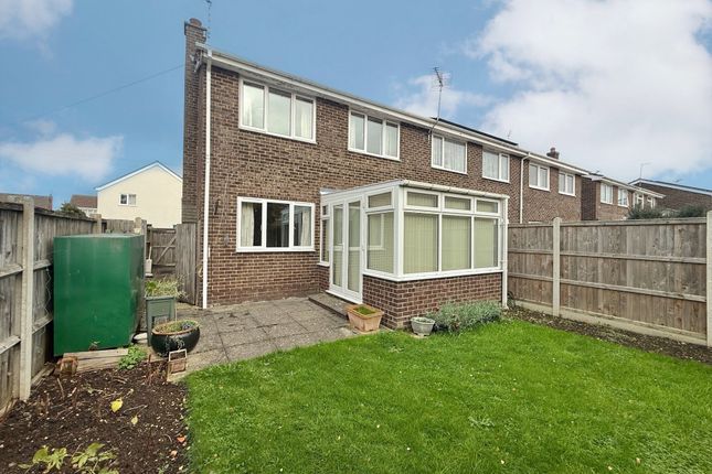 13, Blenheim Avenue, Great Yarmouth photo 3