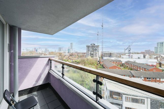 Flat for sale in Rainhill Way, Bow, London