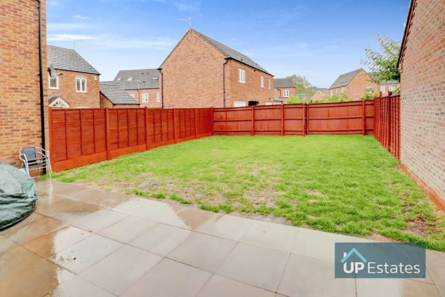Semi-detached house for sale in Niagara Close, Bannerbrook Park, Coventry
