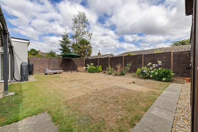 17, Inglewood Drive, Aldwick, Bognor Regis, West Sussex photo 4