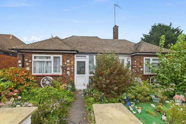 1-bed house on 24a, Willow Gardens, Ruislip, £425,000