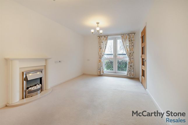 27 Hollis Court, Castle Howard Road, Malton photo 3
