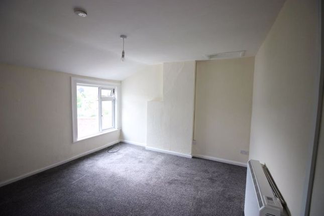 Thumbnail Studio to rent in High Street, Coleford