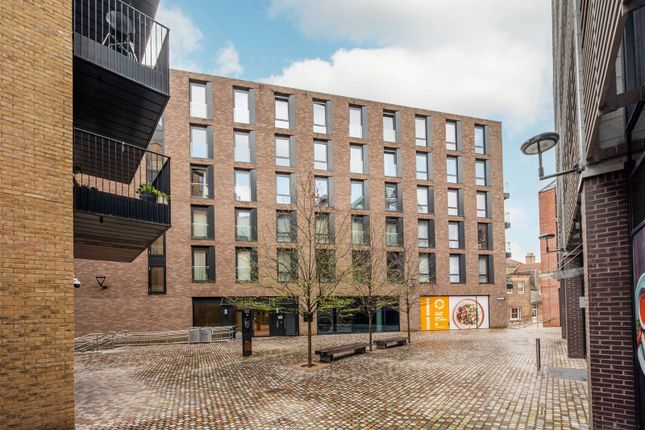 Thumbnail Flat for sale in Drapers Yard, Wandsworth, London