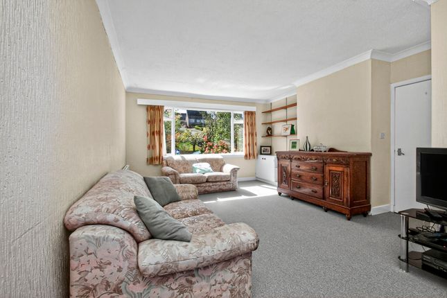 22, Thimblehall Drive, Dunfermline photo 3