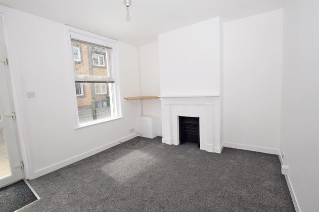 12, Albert Road, Littlehampton photo 2
