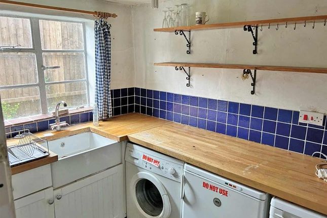 Willow Cottage, Lower Road, BURY ST. EDMUNDS photo 3
