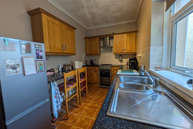 7, Llanover Road, Pontypridd photo 5
