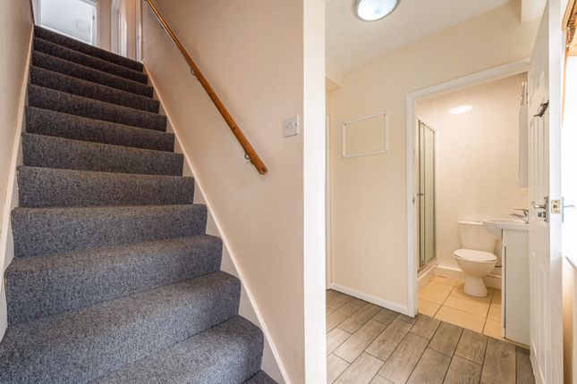 Room 1, 4, Wykeham Place, Winchester photo 4