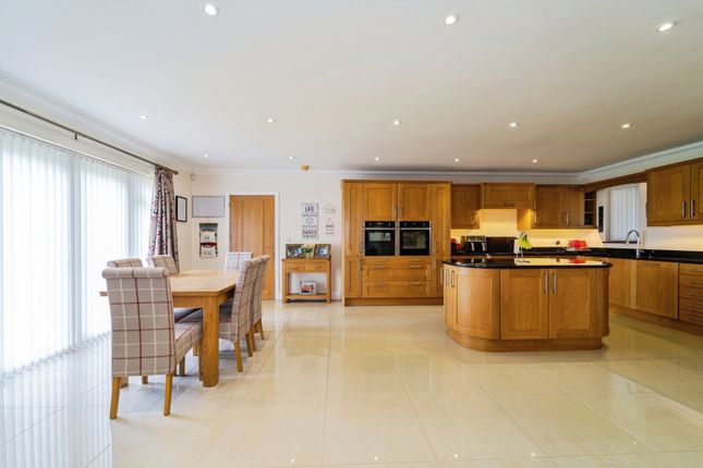 15, Dingle Close, Dyfed photo 4